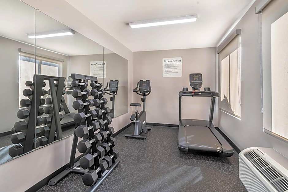 Country Inn & Suites by Radisson, Shelby, NC