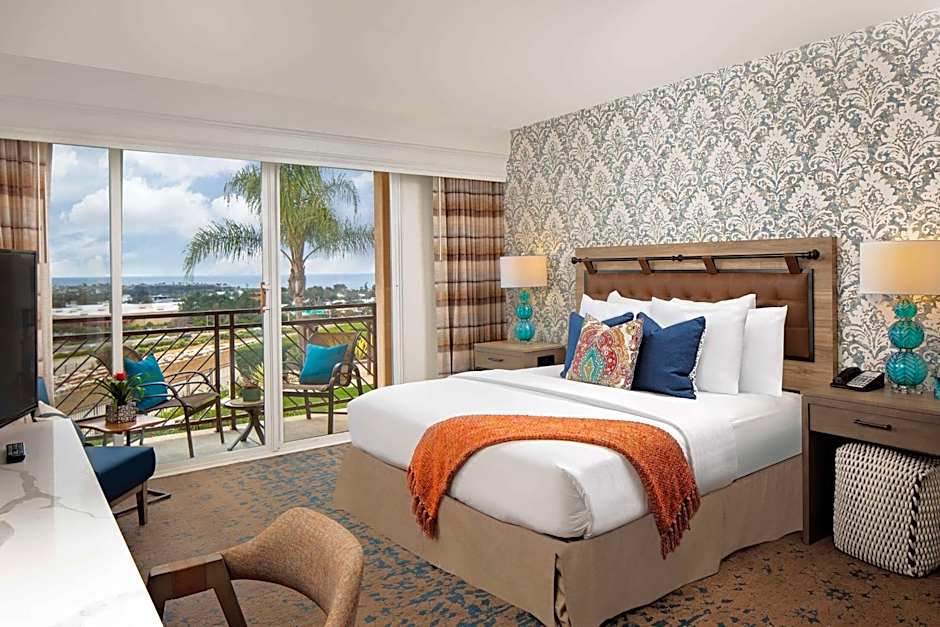 The Cassara Carlsbad, Tapestry Collection by Hilton
