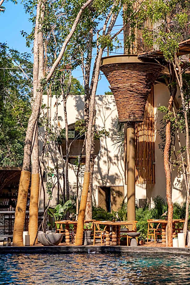Rubi Tulum