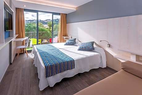 Double or Twin Room with Pool View