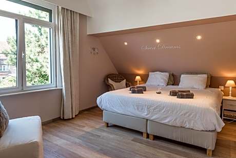 Deluxe Double Room with Bath