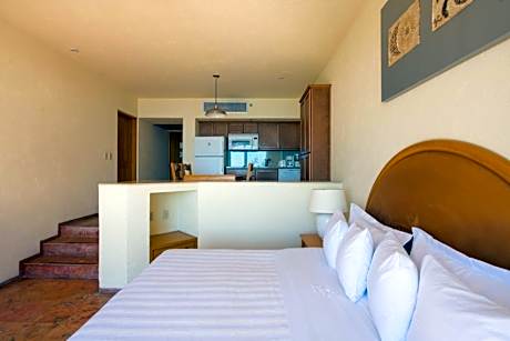 Studio with Kitchenette