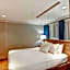 The Cincinnatian Hotel, Curio Collection by Hilton