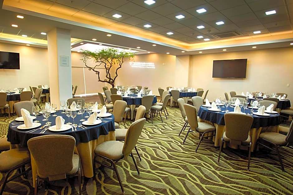 Four Points By Sheraton Queretaro Norte
