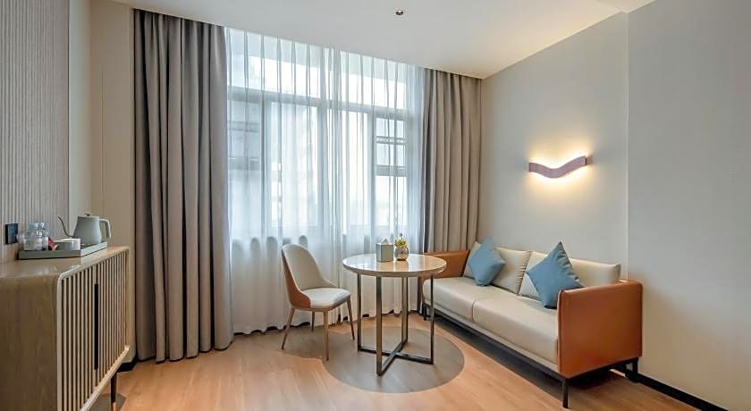 Echarm Hotel Fangchenggang Administration Center High-speed ​​Railway Station