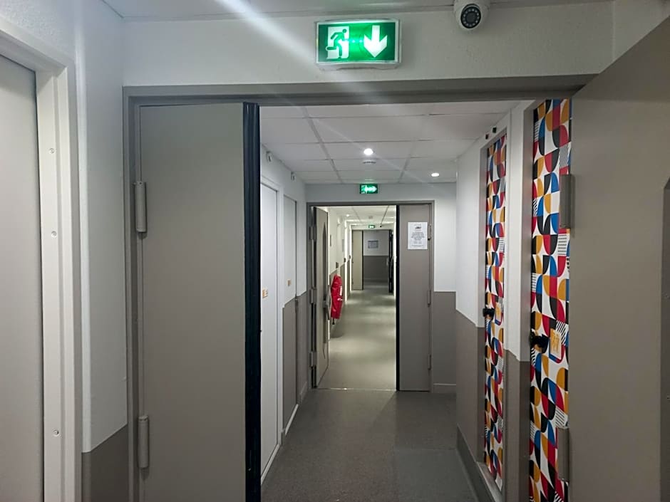 Premiere Classe Evry Sud - Mennecy