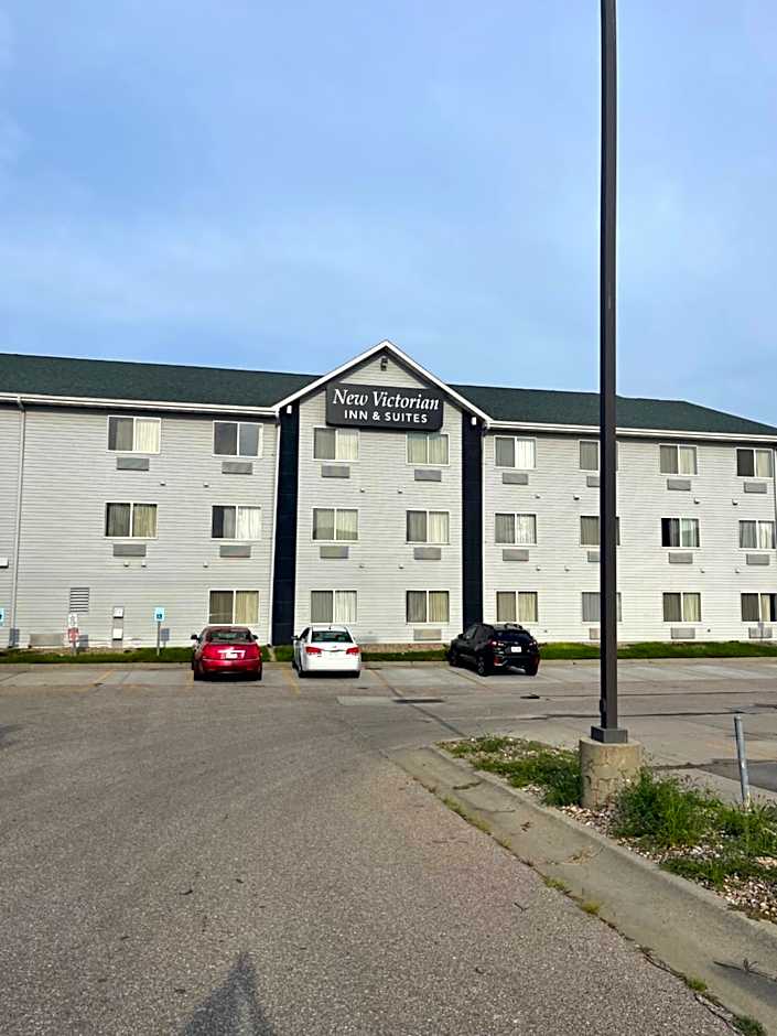 New Victorian Inn & Suites Lincoln