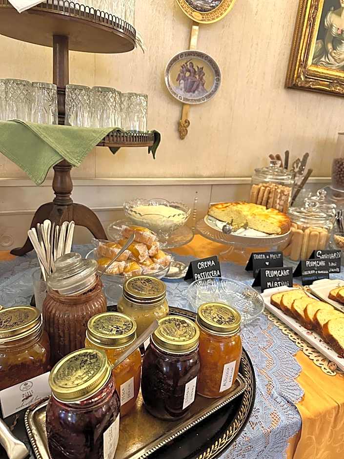 Ai Savoia B&B - Guest House