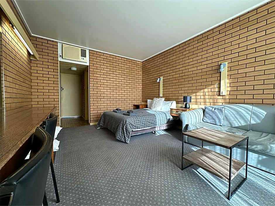 Sandpipers @ Millicent