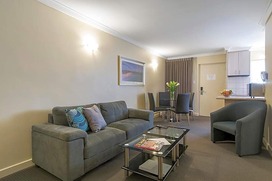 The Peninsula Riverside Serviced Apartments