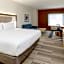 Holiday Inn Express & Suites Sturbridge By IHG