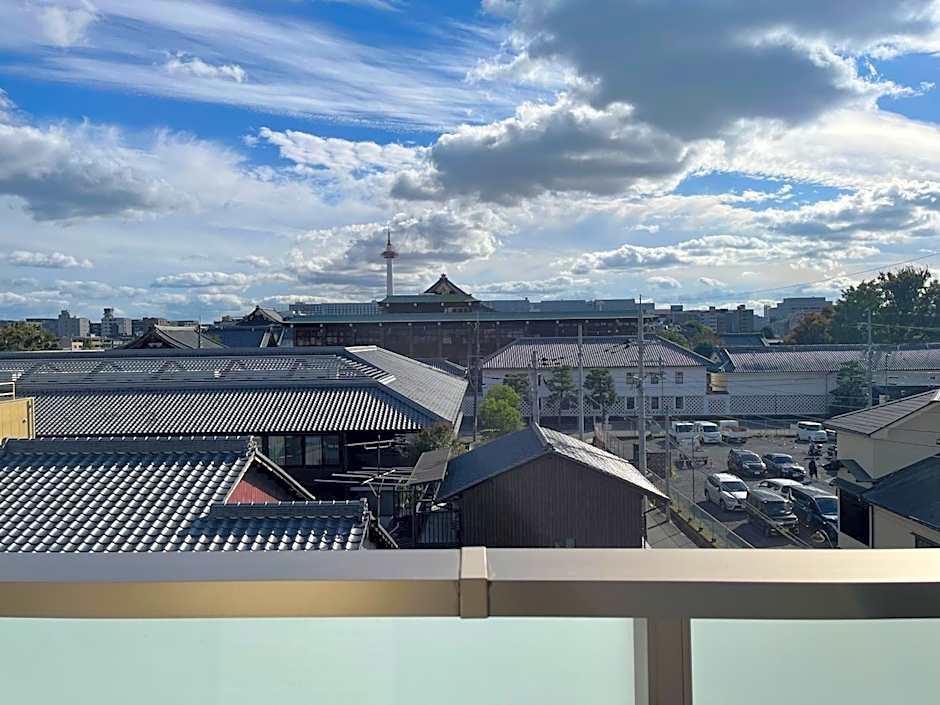 Karasuma Rokujo Hotel