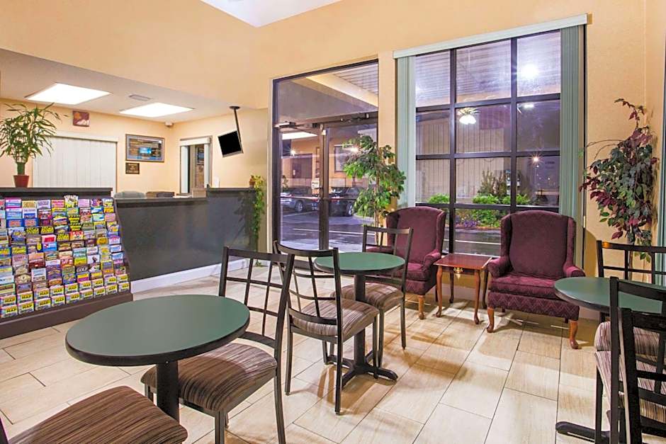 Howard Johnson by Wyndham Panama City