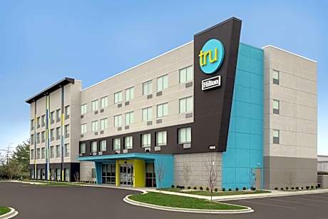 Tru by Hilton Louisville East