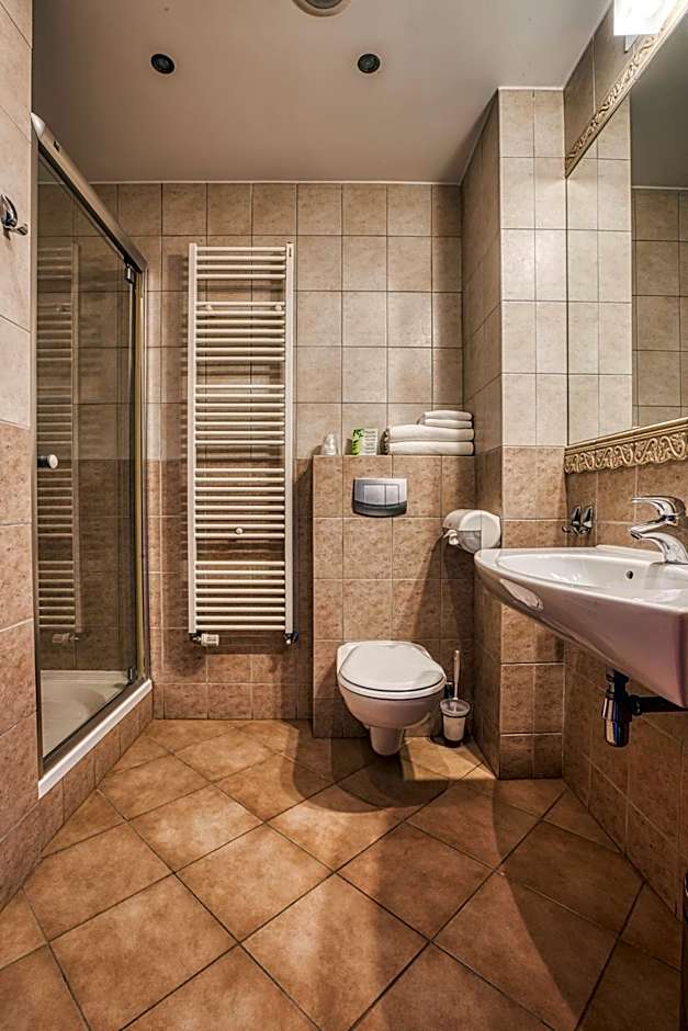 4 Pory Roku Resort Sauna & Spa