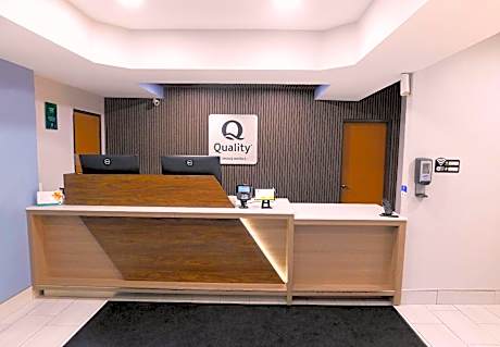 Quality Inn Pontiac