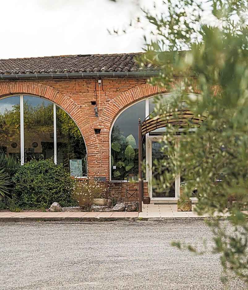 L'ALCOVE HOTEL RESTAURANT