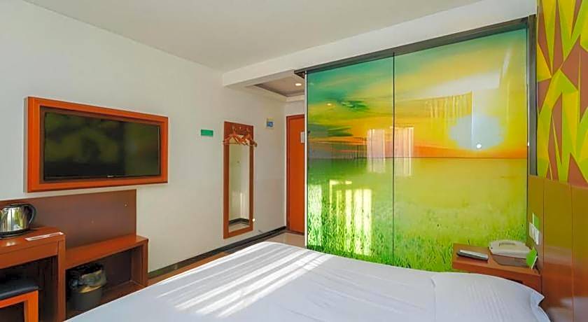 Vatica Shanghai Pudong Dishui Lake Branch