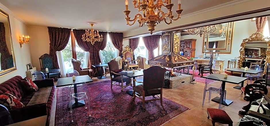 Faqra Palace