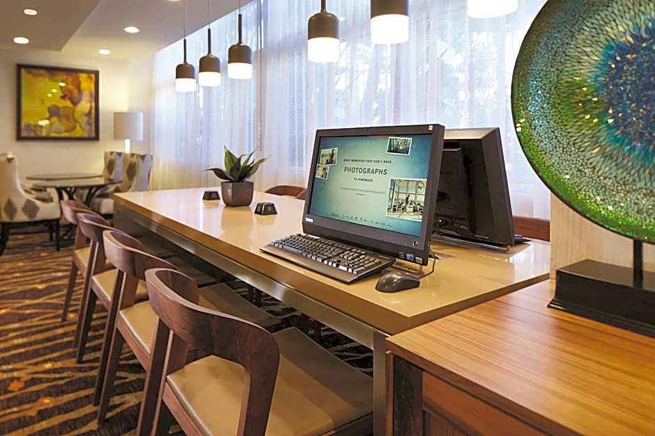 DoubleTree by Hilton LAX - El Segundo