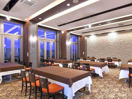 Capital Hotel 1000