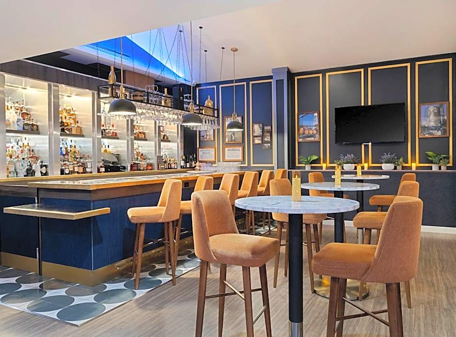 voco Fiorello - LaGuardia Airport by IHG