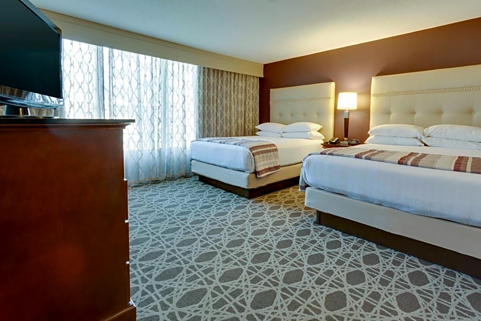 Drury Inn & Suites Overland Park