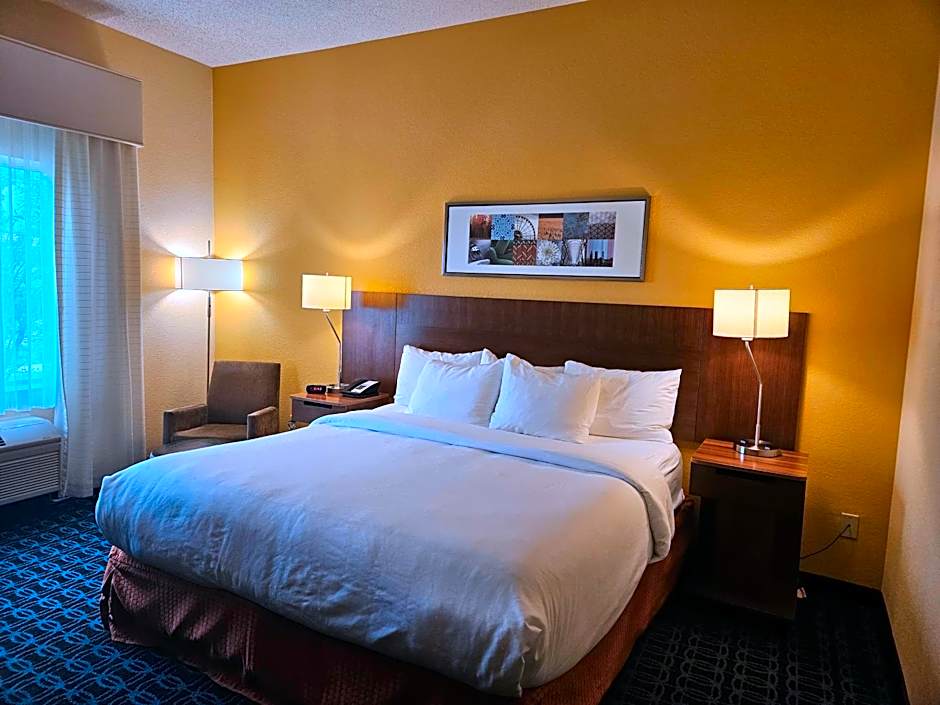 Comfort Inn & Suites Ankeny - Des Moines