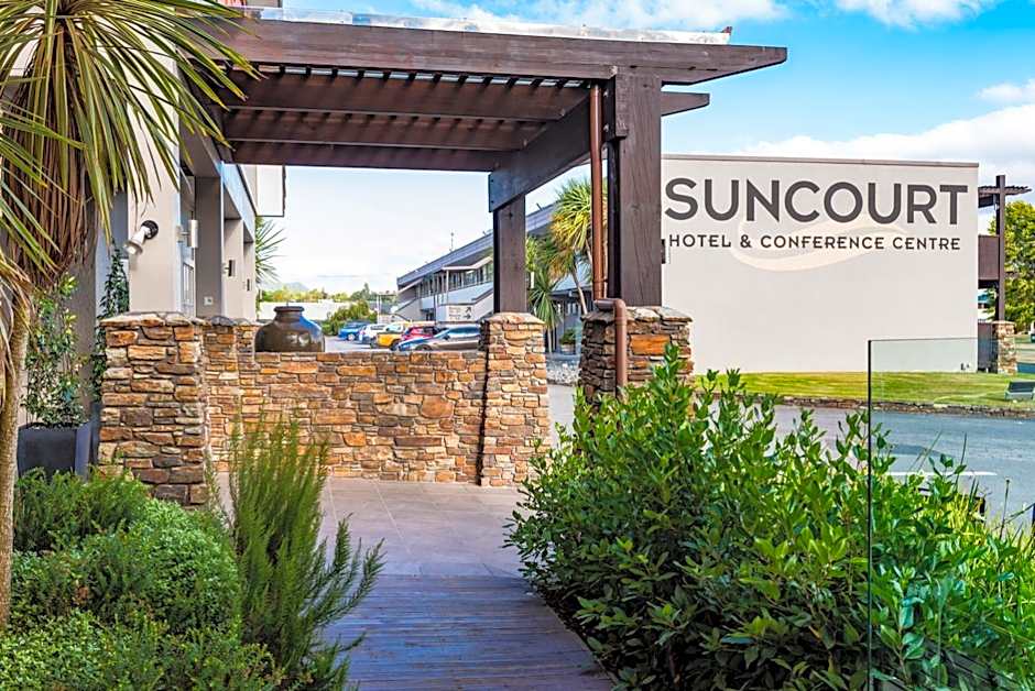 Suncourt Hotel & Conference Centre