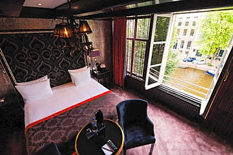 The Pavilions Amsterdam, The Toren