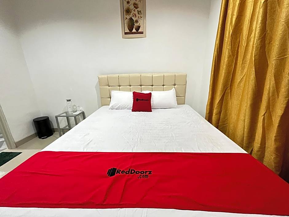 RedDoorz at Ring Road II Area Manado