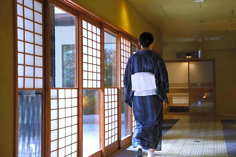 Oku-Yugawara Tsubaki