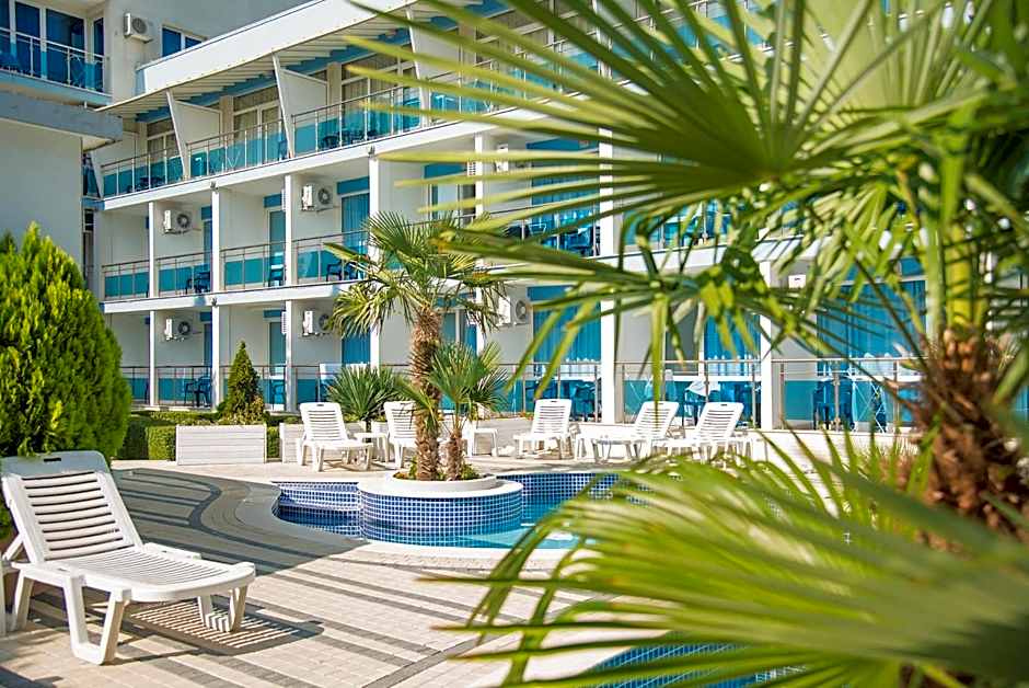 Hotel Eskada Beach