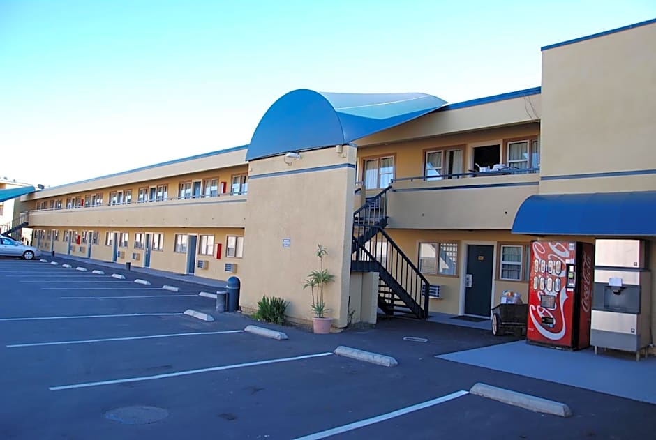 Travelodge by Wyndham San Diego SeaWorld