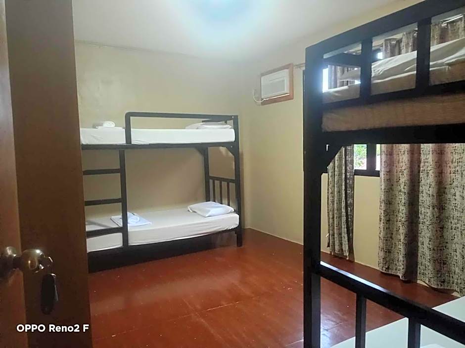 Laguno Hostel and Guest House