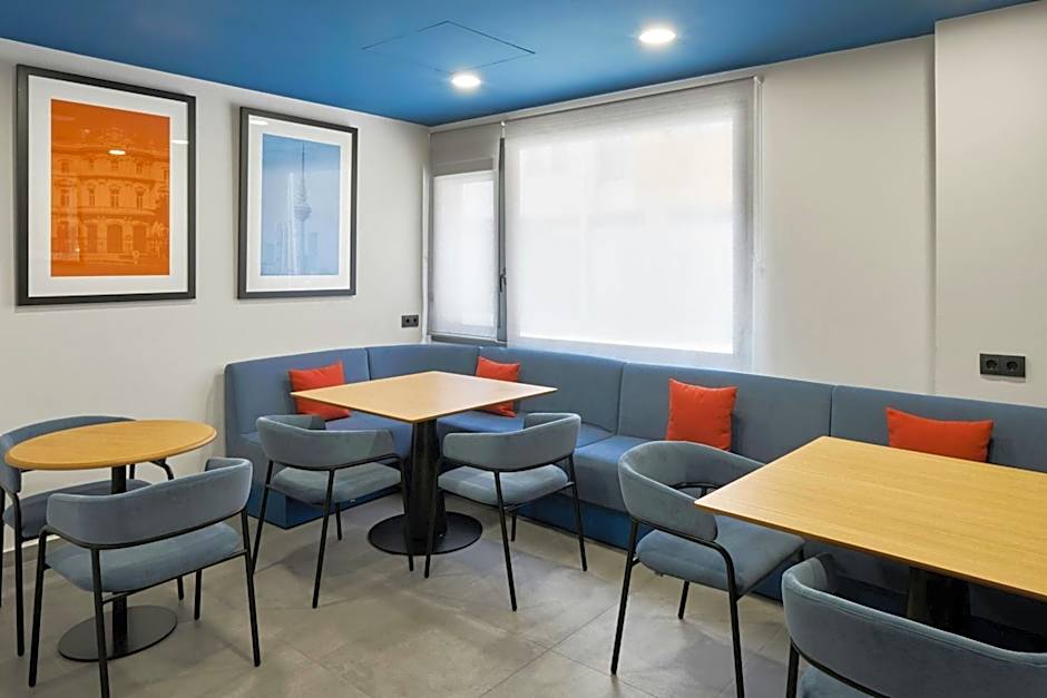 Four Points Flex by Sheraton Madrid Atocha