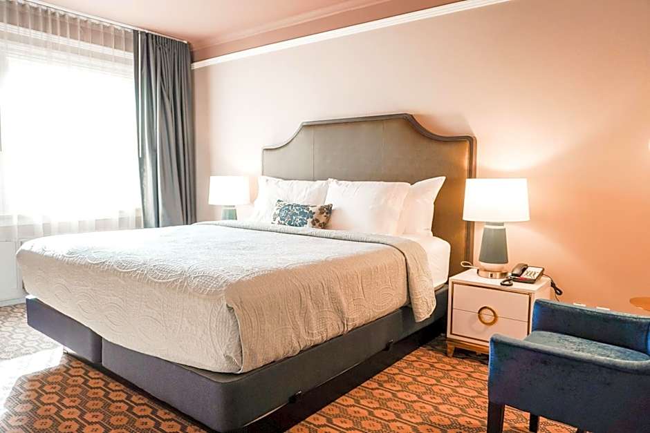 Columbia Gorge Hotel & Spa