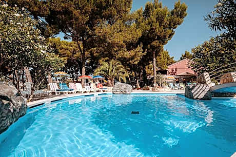 Matilde Beach Resort