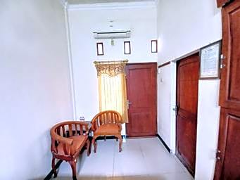 Griya Juanda Syariah near RS Dharma Husada Probolinggo Mitra RedDoorz