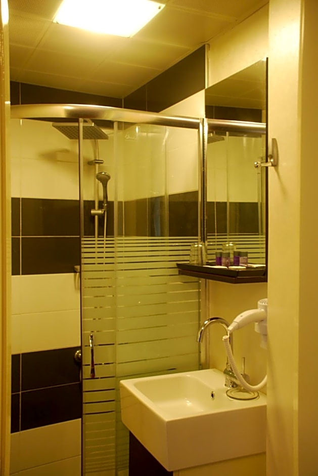 Mini Hotel
