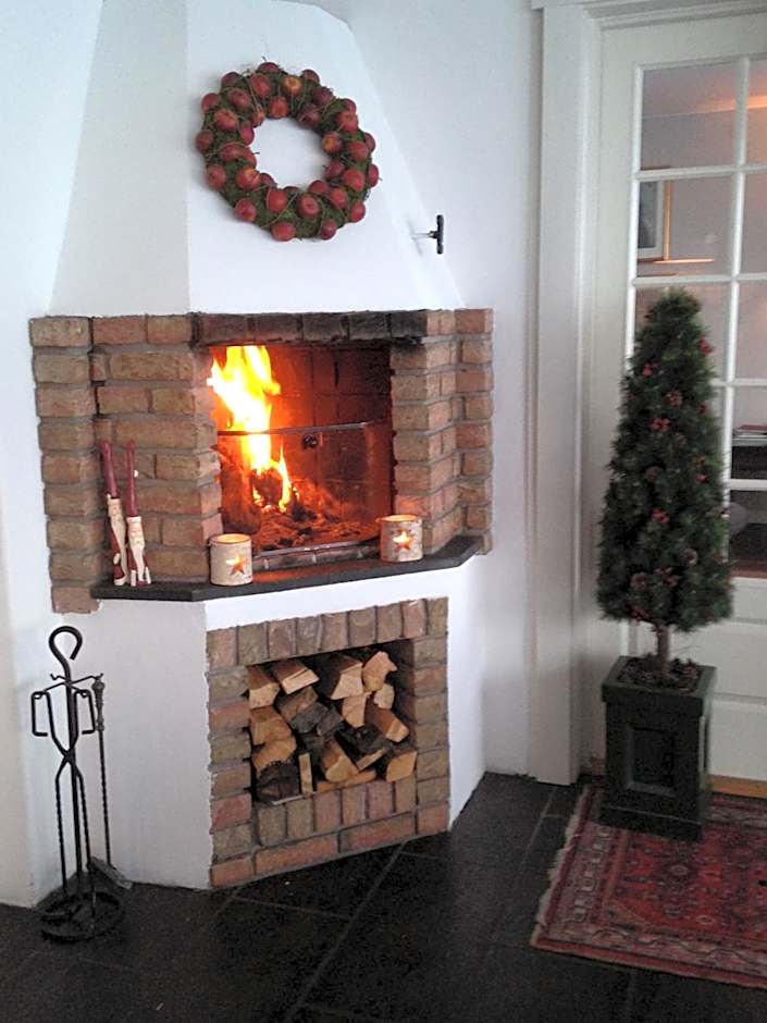 Breidablikk Guesthouse