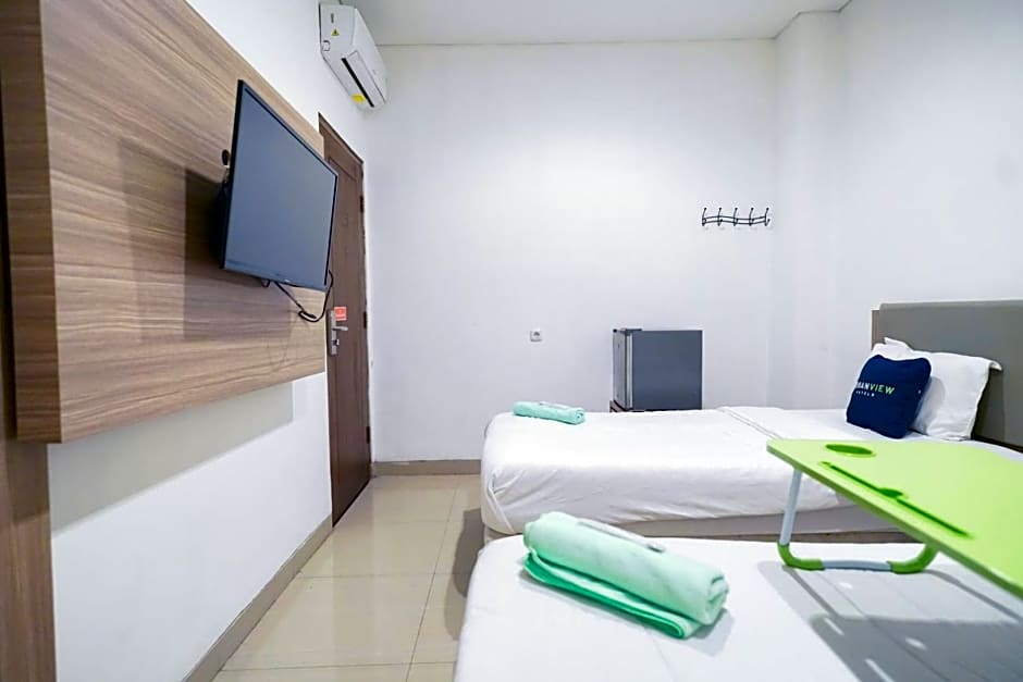 Urbanview Hotel Bes Mangga Besar