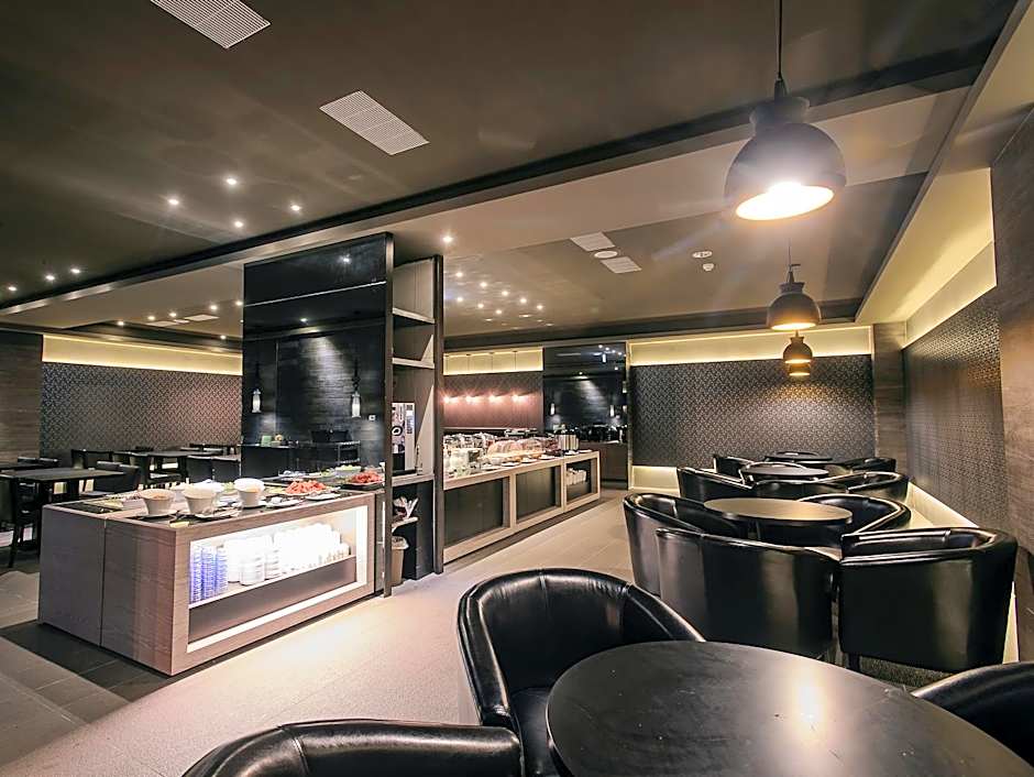 Kiwi Express Hotel – Jiuru