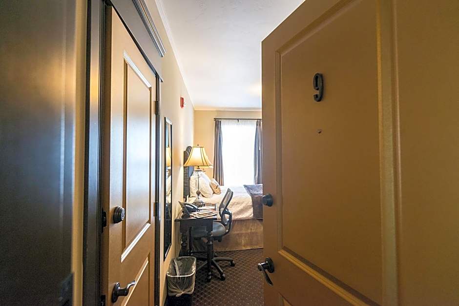 Camas Hotel & Suites Portland - Vancouver