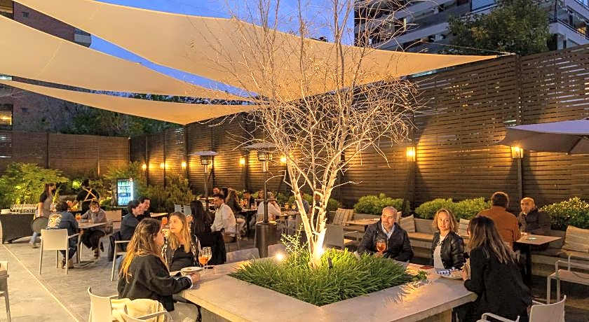 Ola Santiago Providencia, Tapestry Collection by Hilton