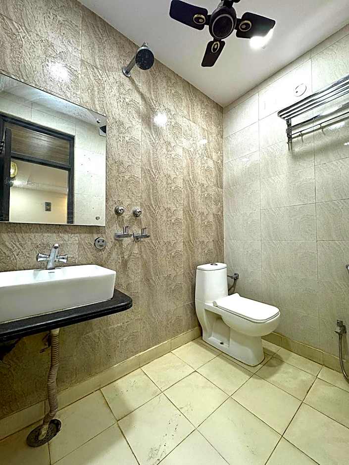 Hotel Kelson Dx – Delhi, NY