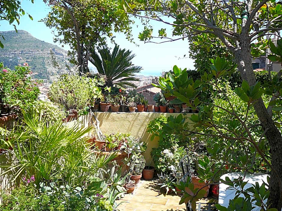 La Terrazza dei Pelargoni B&B