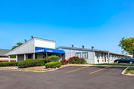 Americas Best Value Inn & Suites Monroe