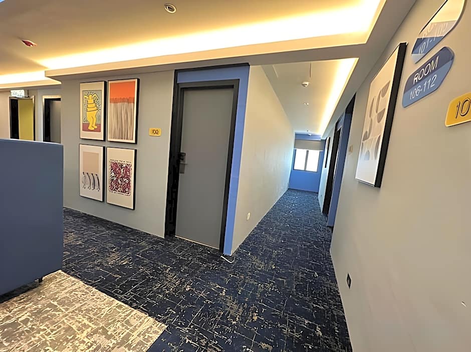 Blue Lagoon Hotel @ Bandar Sunway