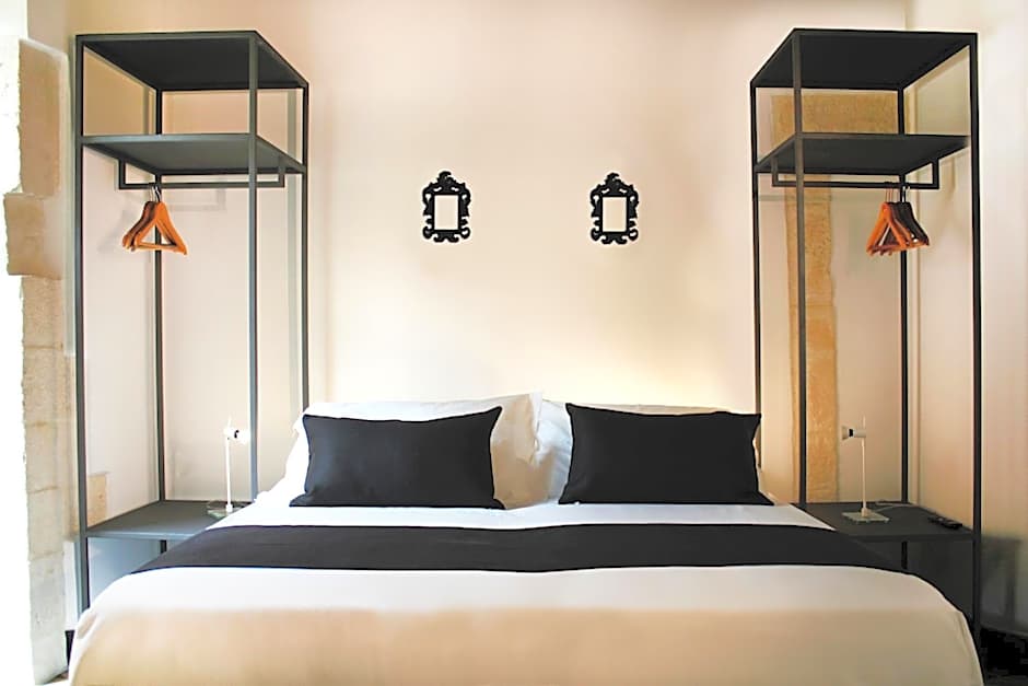 Isabella di Castiglia Apartments